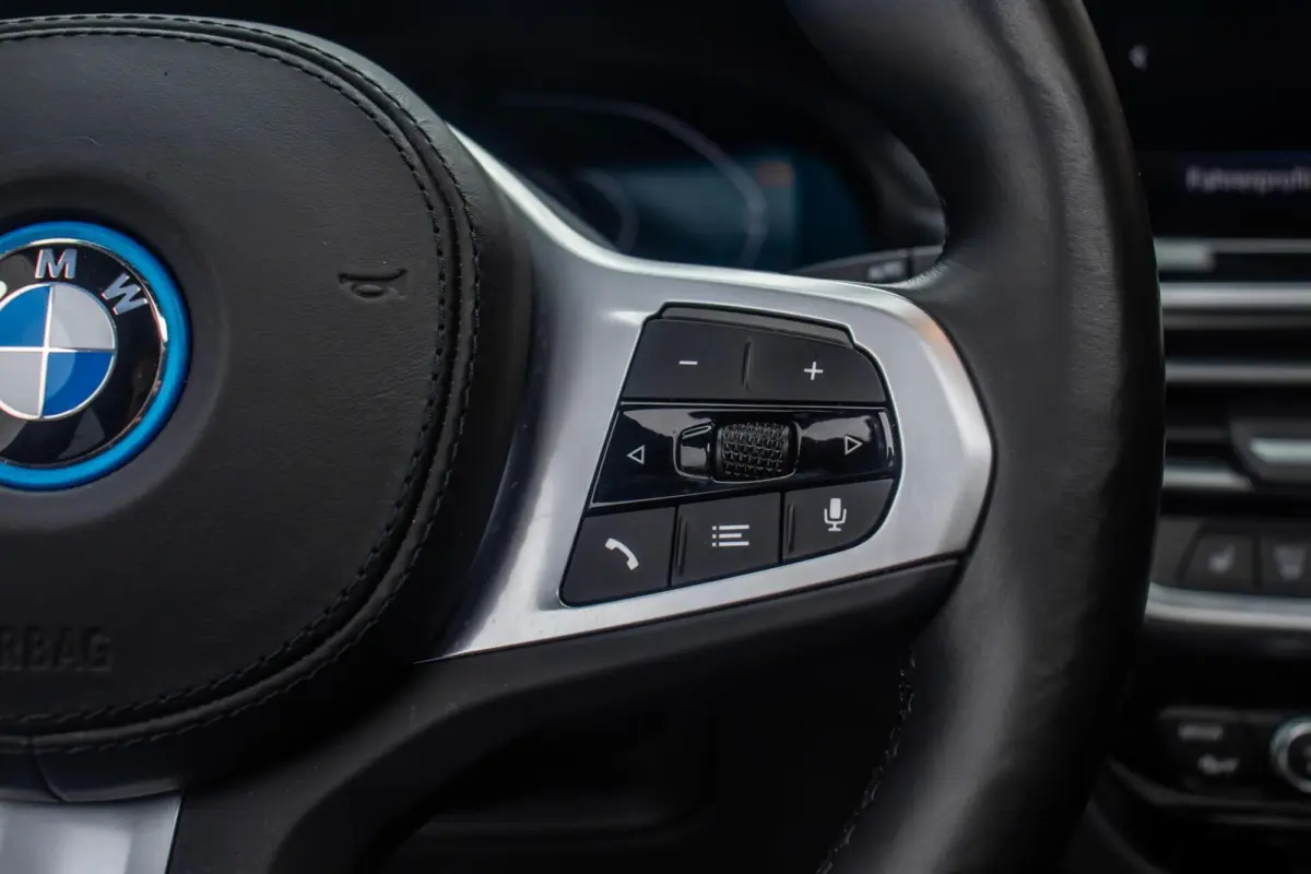 M-Sport Impressive 80 kWh, BTW, VOL!, SOH 94%, Pano