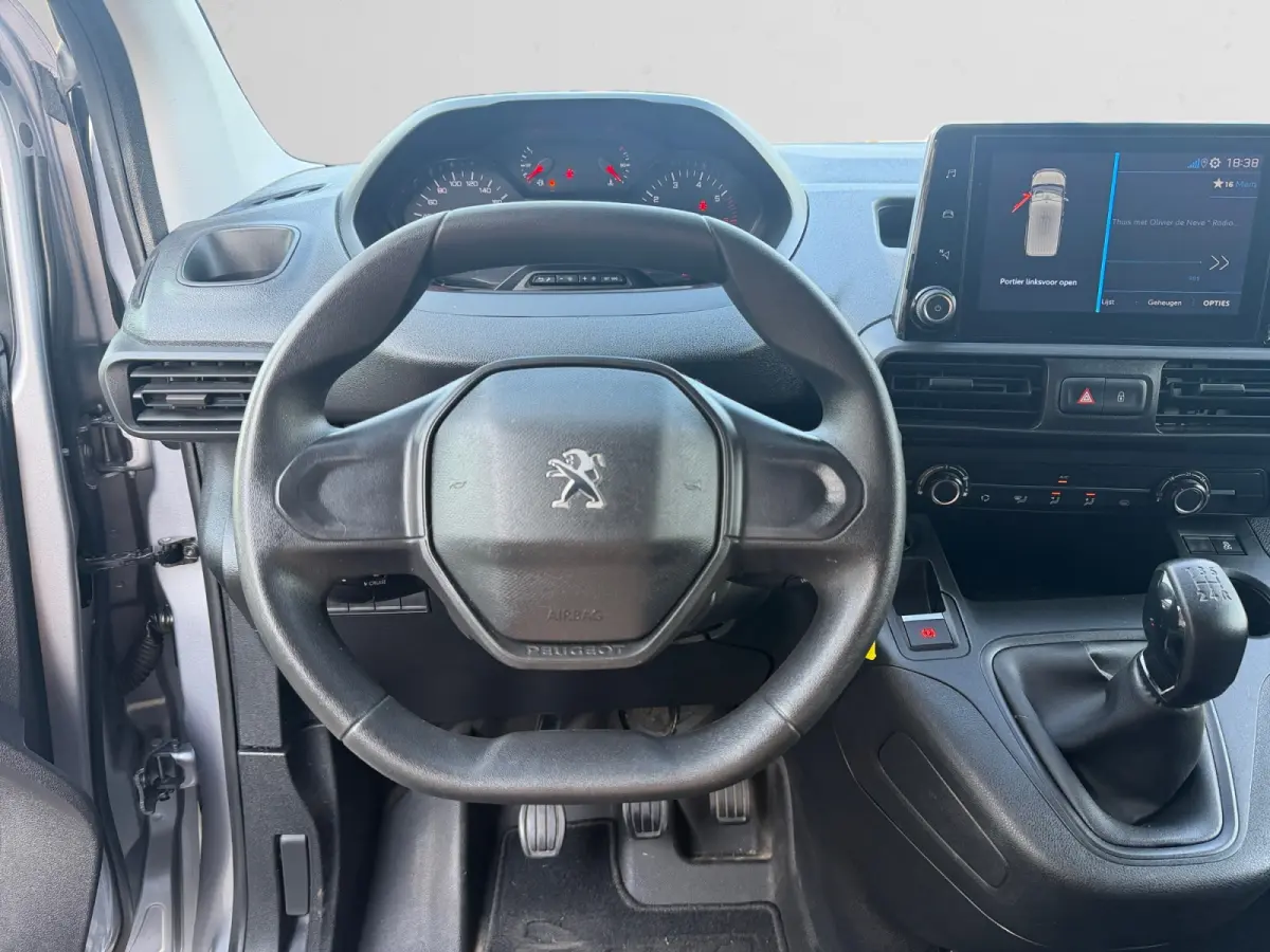 1.6 BlueHDI Premium- Carplay, Android Auto, Park Assist, Dealer Onderhouden, Cruise