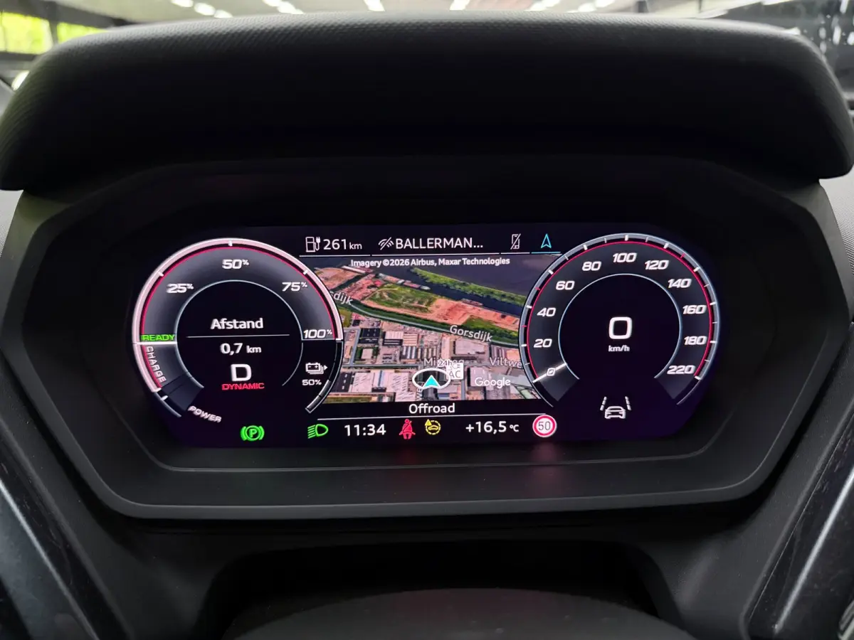 40 S EDITION 3X S-LINE RS-STOELEN PANO/NAVI/LEDER/CAM/DAB/CARPLAY/ADAPT-CRUISE///
