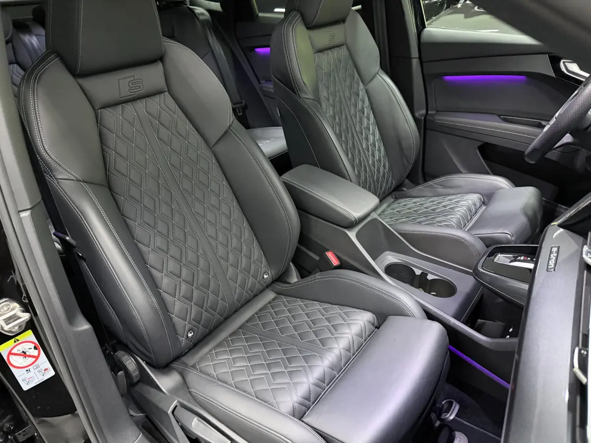 40 S EDITION 3X S-LINE RS-STOELEN PANO/NAVI/LEDER/CAM/DAB/CARPLAY/ADAPT-CRUISE///