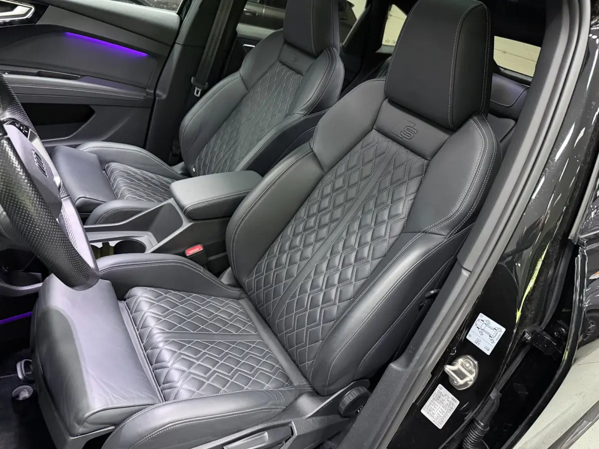 40 S EDITION 3X S-LINE RS-STOELEN PANO/NAVI/LEDER/CAM/DAB/CARPLAY/ADAPT-CRUISE///