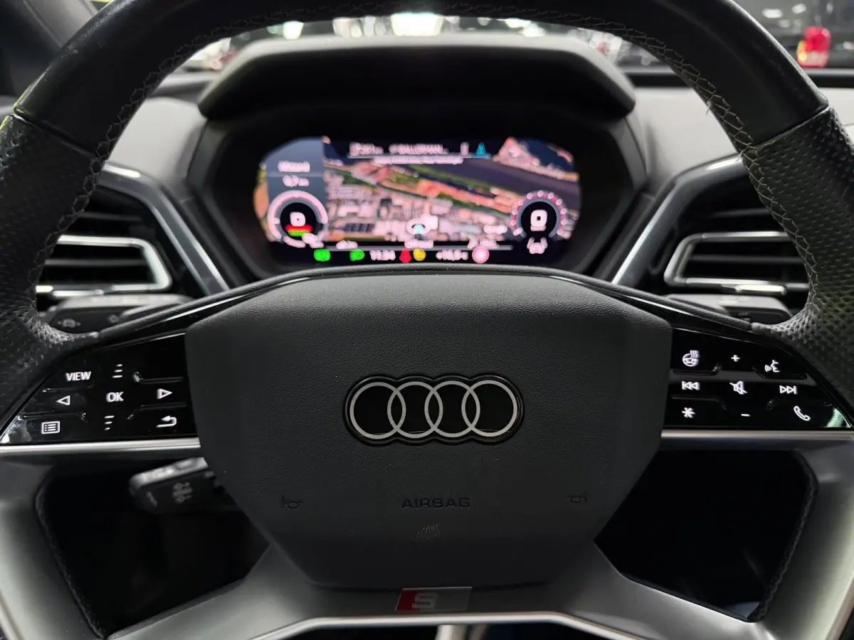 40 S EDITION 3X S-LINE RS-STOELEN PANO/NAVI/LEDER/CAM/DAB/CARPLAY/ADAPT-CRUISE///