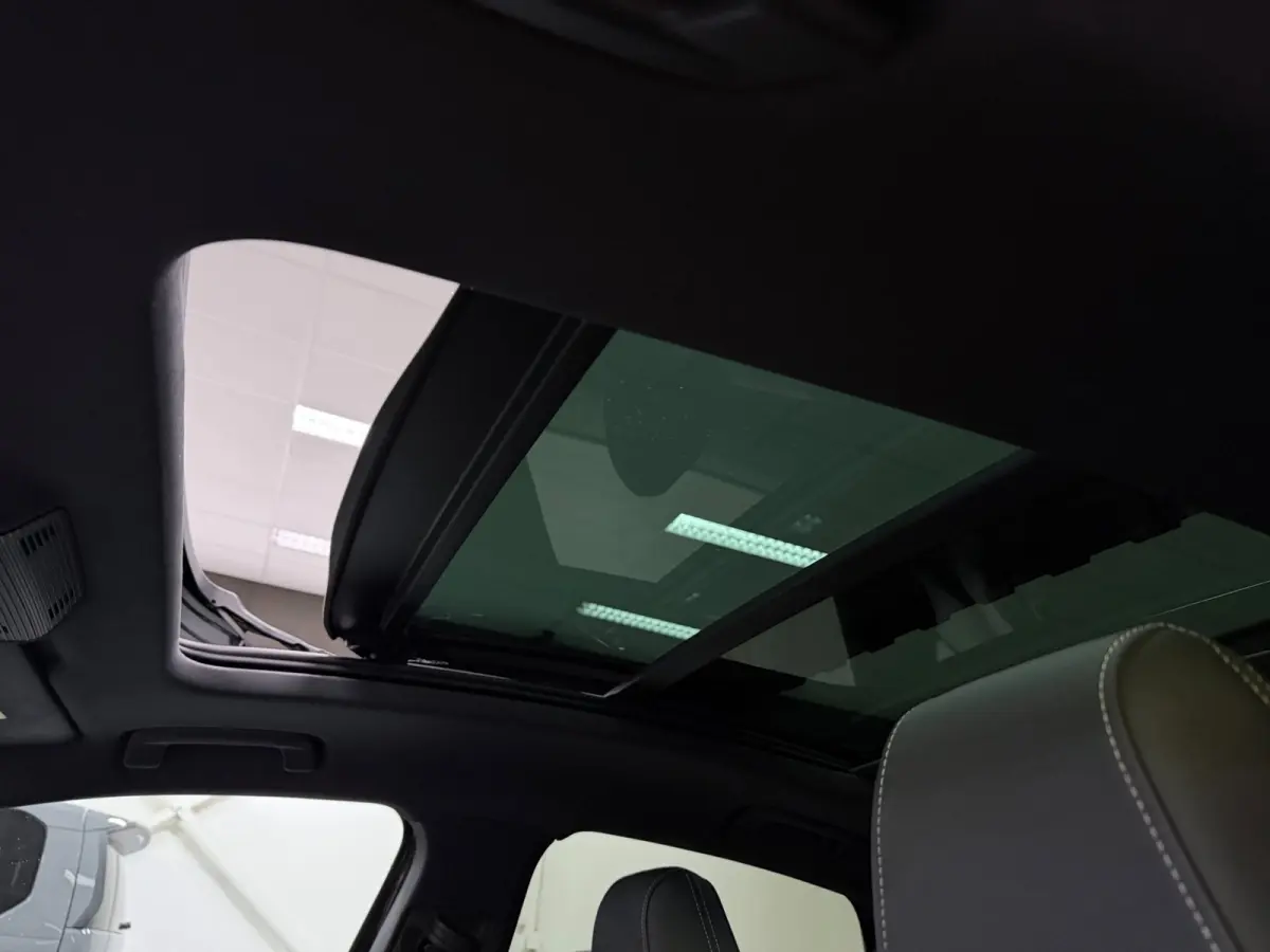 40 S EDITION 3X S-LINE RS-STOELEN PANO/NAVI/LEDER/CAM/DAB/CARPLAY/ADAPT-CRUISE///