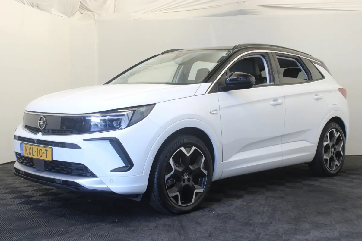 1.6 Turbo Plug-In Hybrid Ultimate