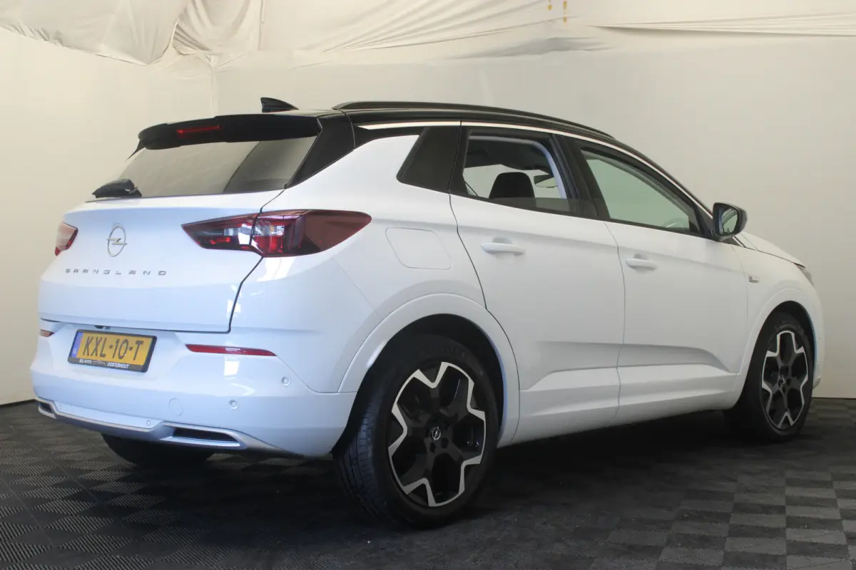 1.6 Turbo Plug-In Hybrid Ultimate