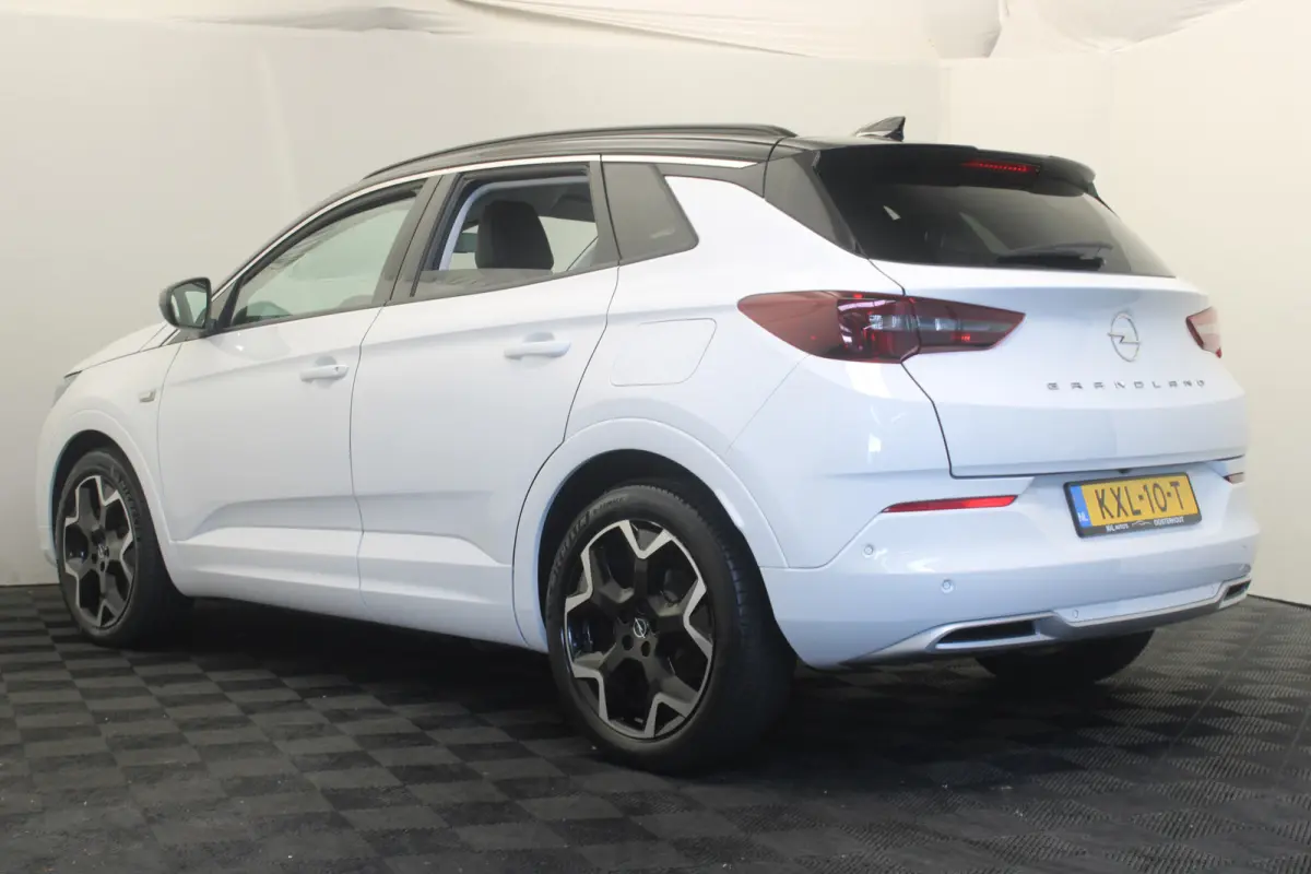 1.6 Turbo Plug-In Hybrid Ultimate