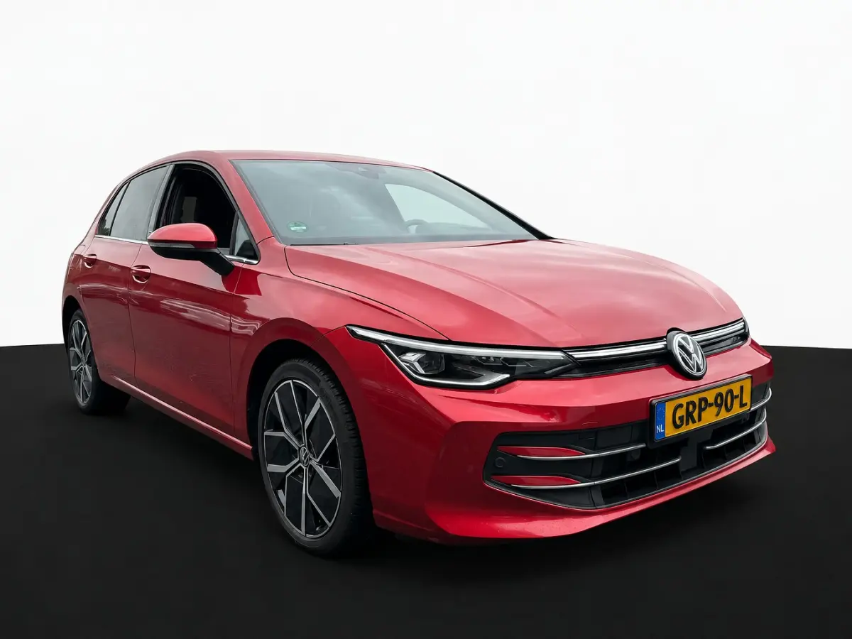 1.5 eHybrid 204PK PHEV 50 JAREN EDITIE CAMERA/ALCANTARA/TREKHAAK/HEAD-UP