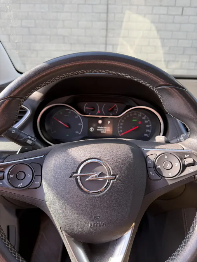 1.6 Turbo Hybrid Business Elegance | Navigatie | Accutest 90% | AGR stoelen |
