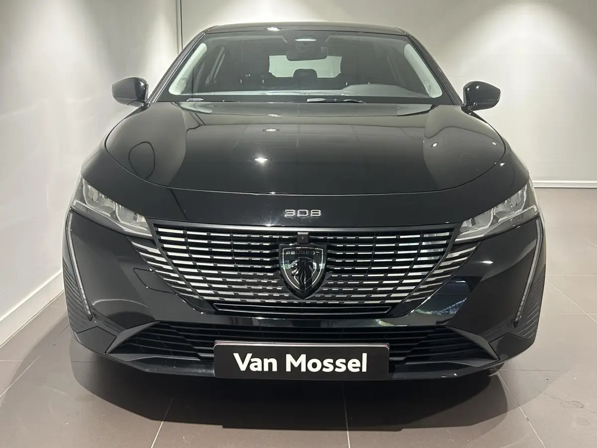 1.2 PureTech Allure | Automaat | Leren Stoelen | Elek. Verstelbare Stoelen | 360 Camera's | Apple Carplay/Android Auto |