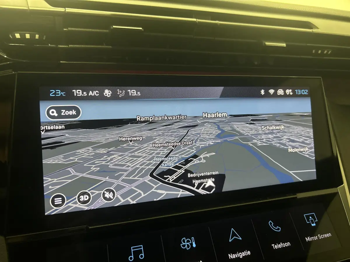 1.2 PureTech Allure | Automaat | Leren Stoelen | Elek. Verstelbare Stoelen | 360 Camera's | Apple Carplay/Android Auto |