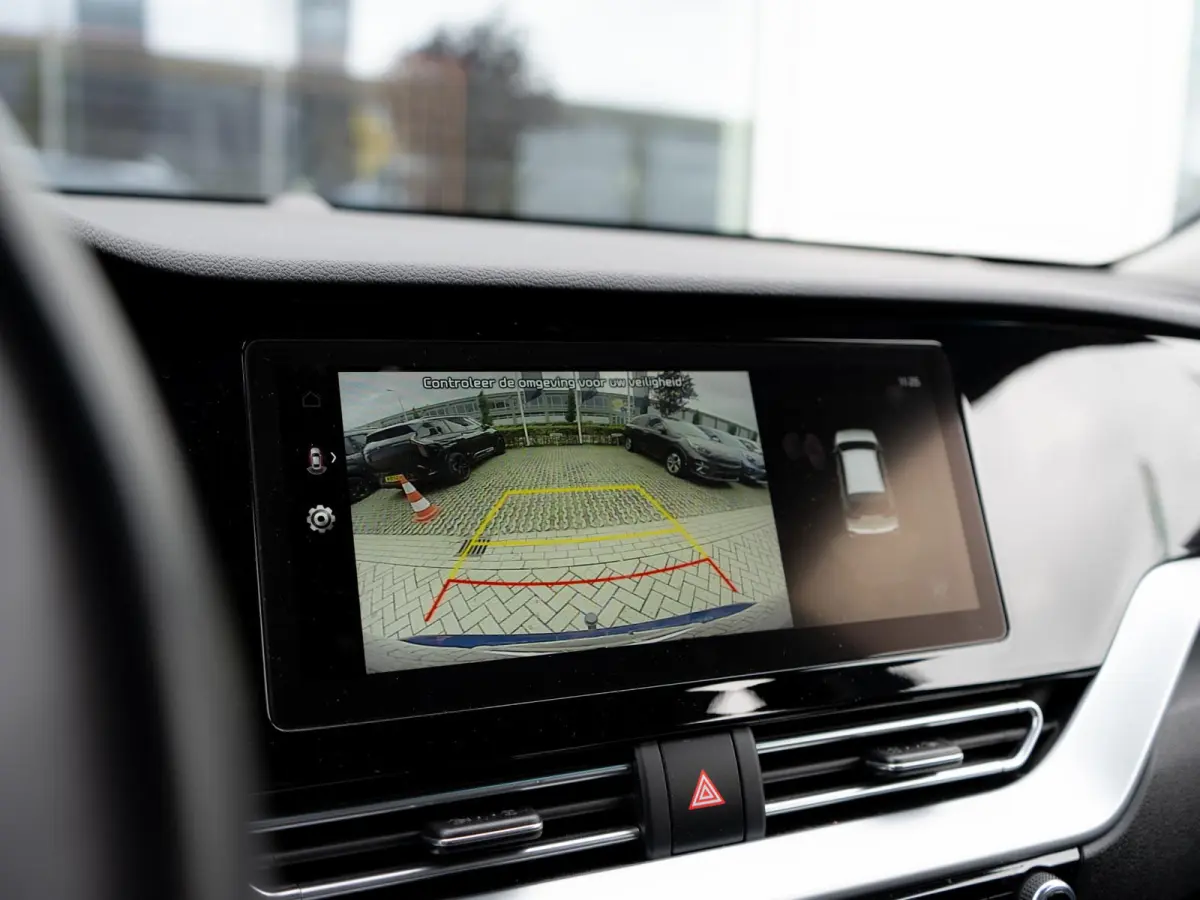 1.6 GDi Hybrid DynamicLine | Navigatie | Achteruitrijcamera | Trekhaak |