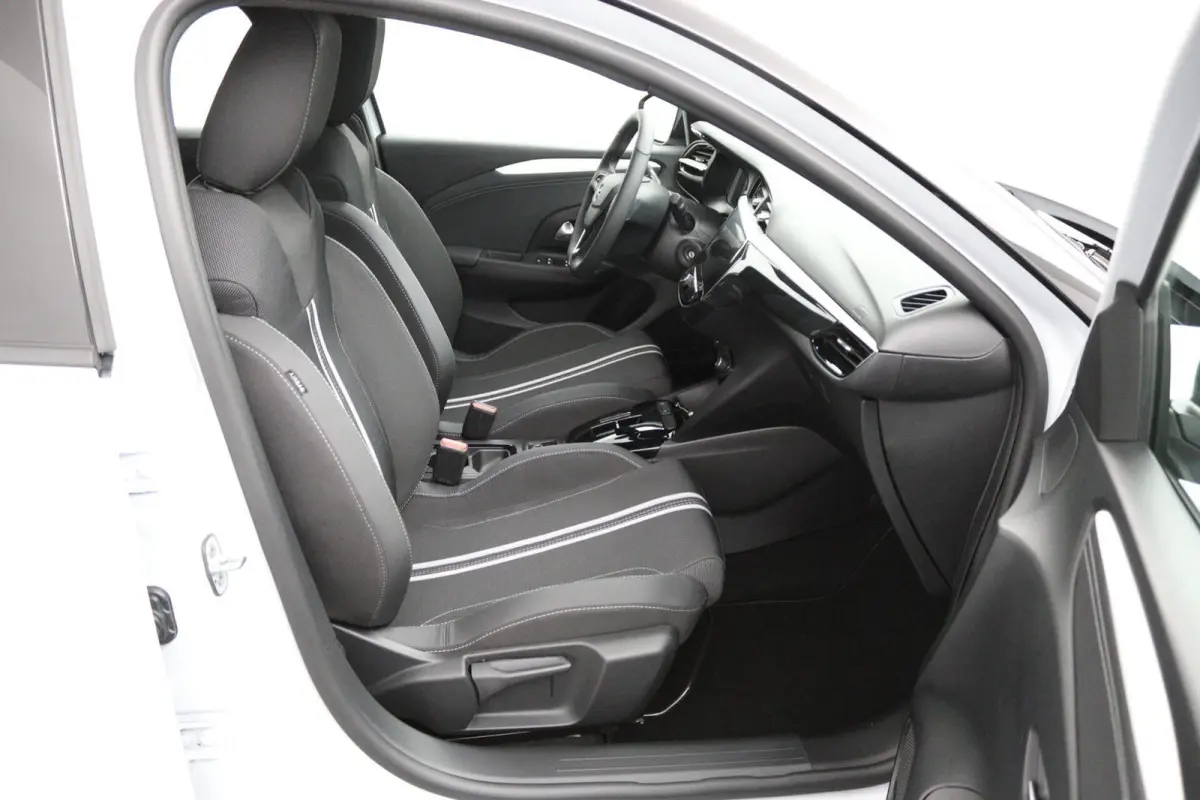 1.2 Turbo Hybrid GS | Camera | Apple CarPlay & Android Auto | DAB | Stoel-Stuurverw.