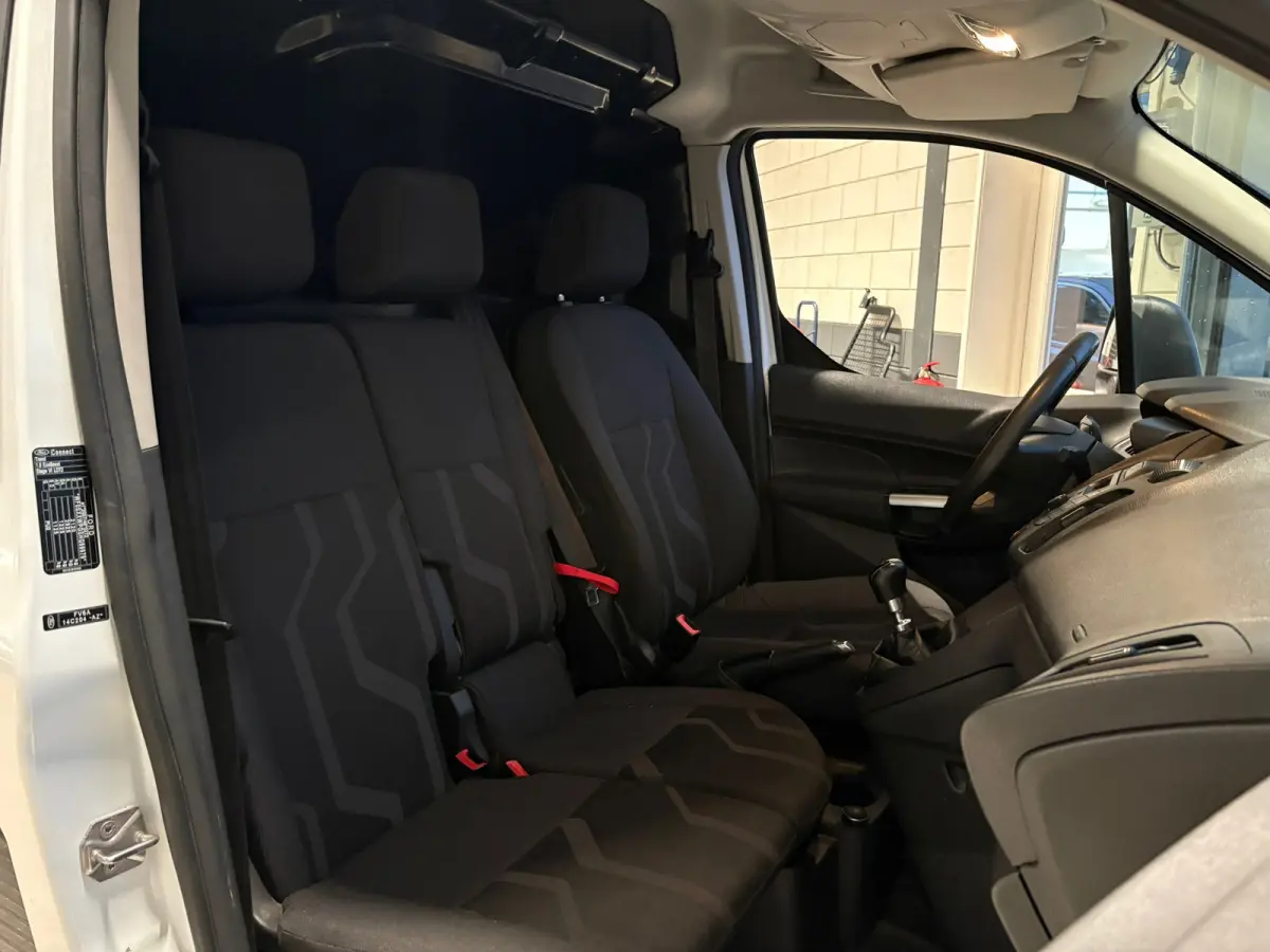 1.0 Ecoboost L2 Ambiente 3-zits,Airco,Marge