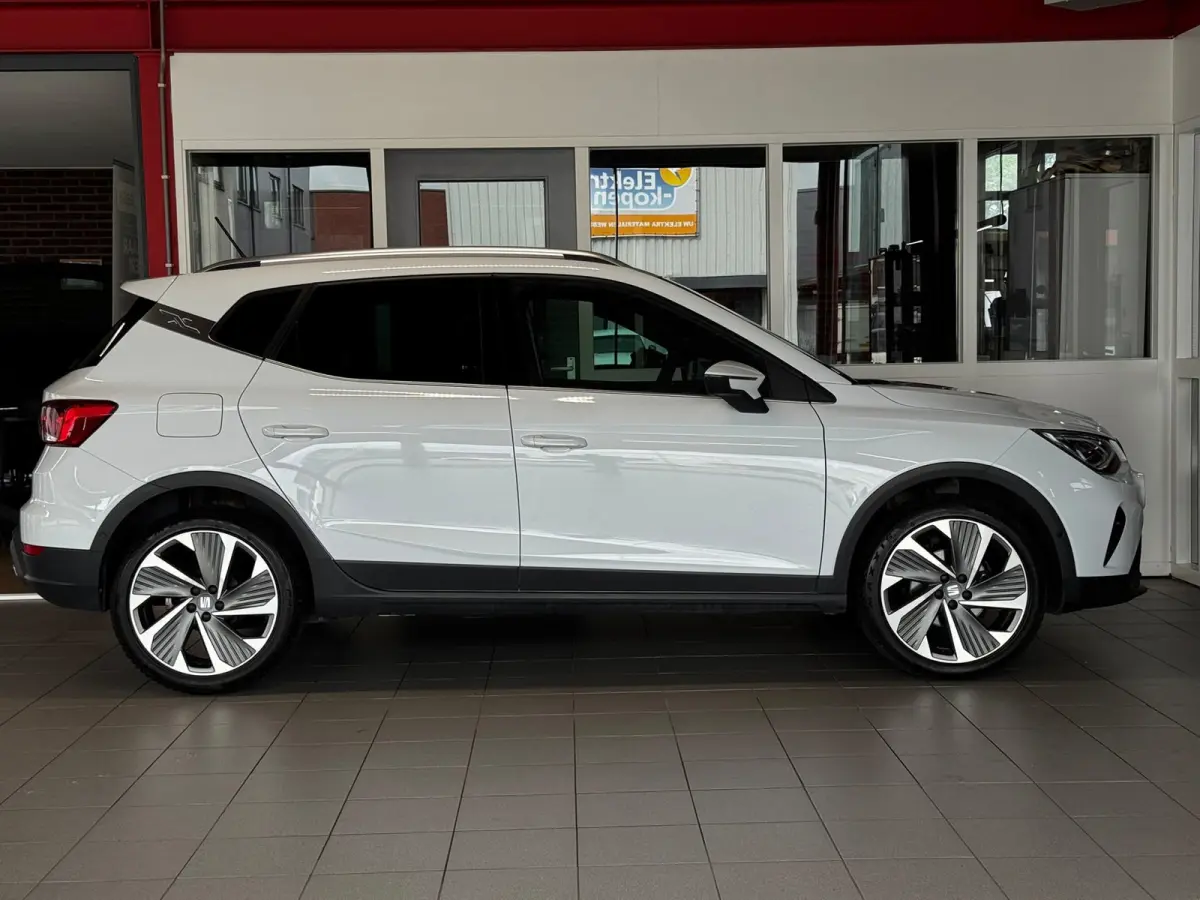 1.0 EcoTSI FR Anniversary*Camera*LED*18''*Keyless*Virtual Cockpit*