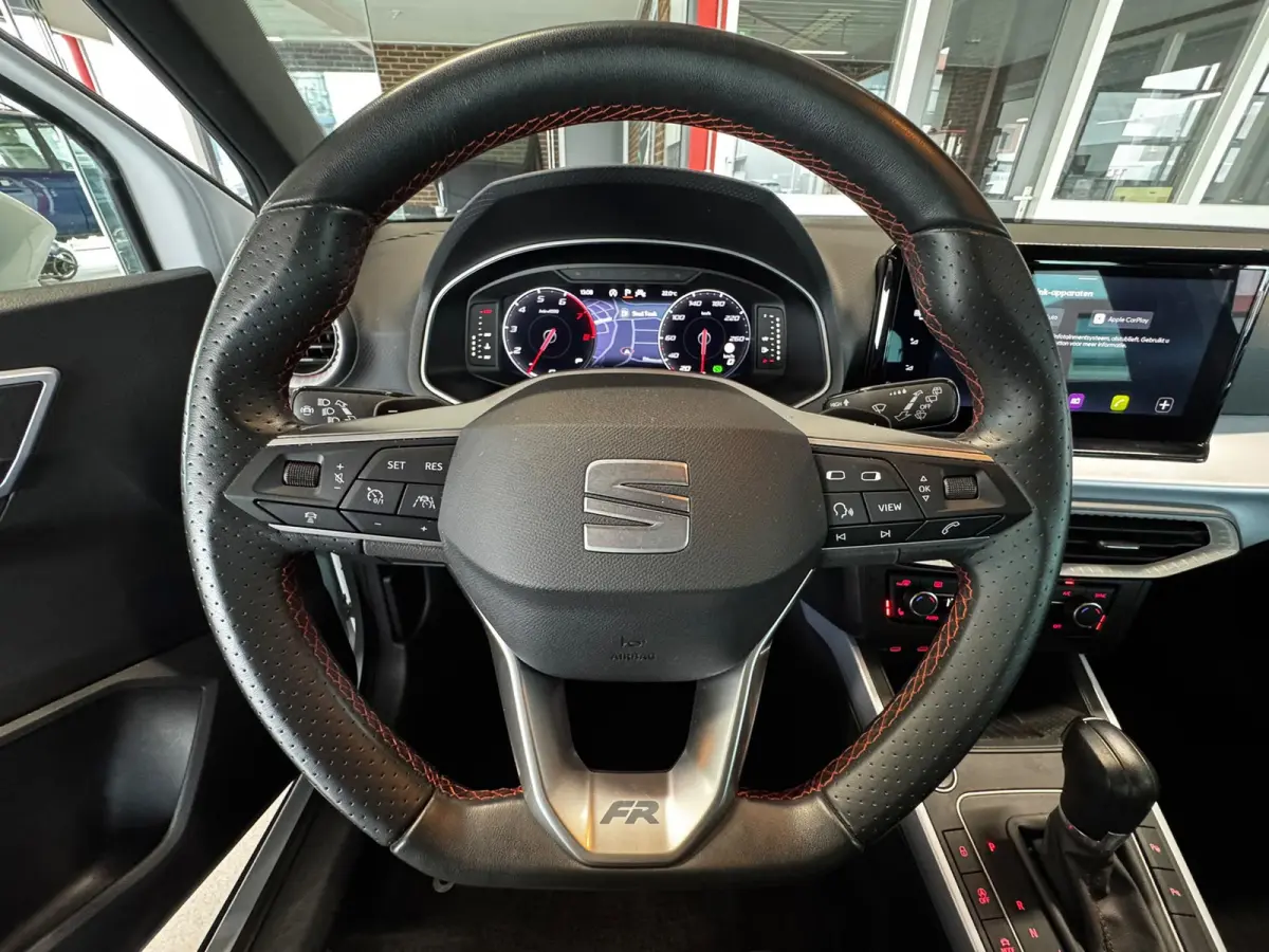 1.0 EcoTSI FR Anniversary*Camera*LED*18''*Keyless*Virtual Cockpit*