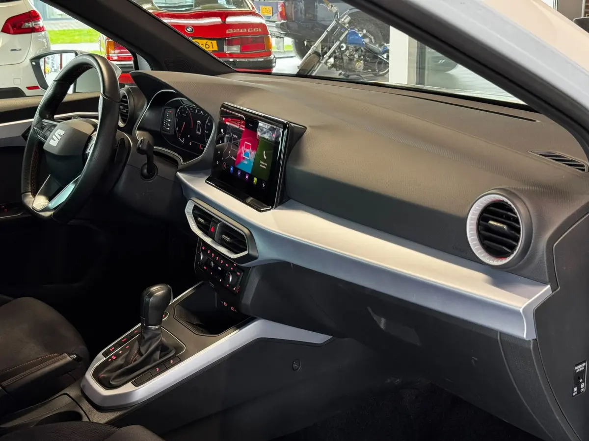 1.0 EcoTSI FR Anniversary*Camera*LED*18''*Keyless*Virtual Cockpit*