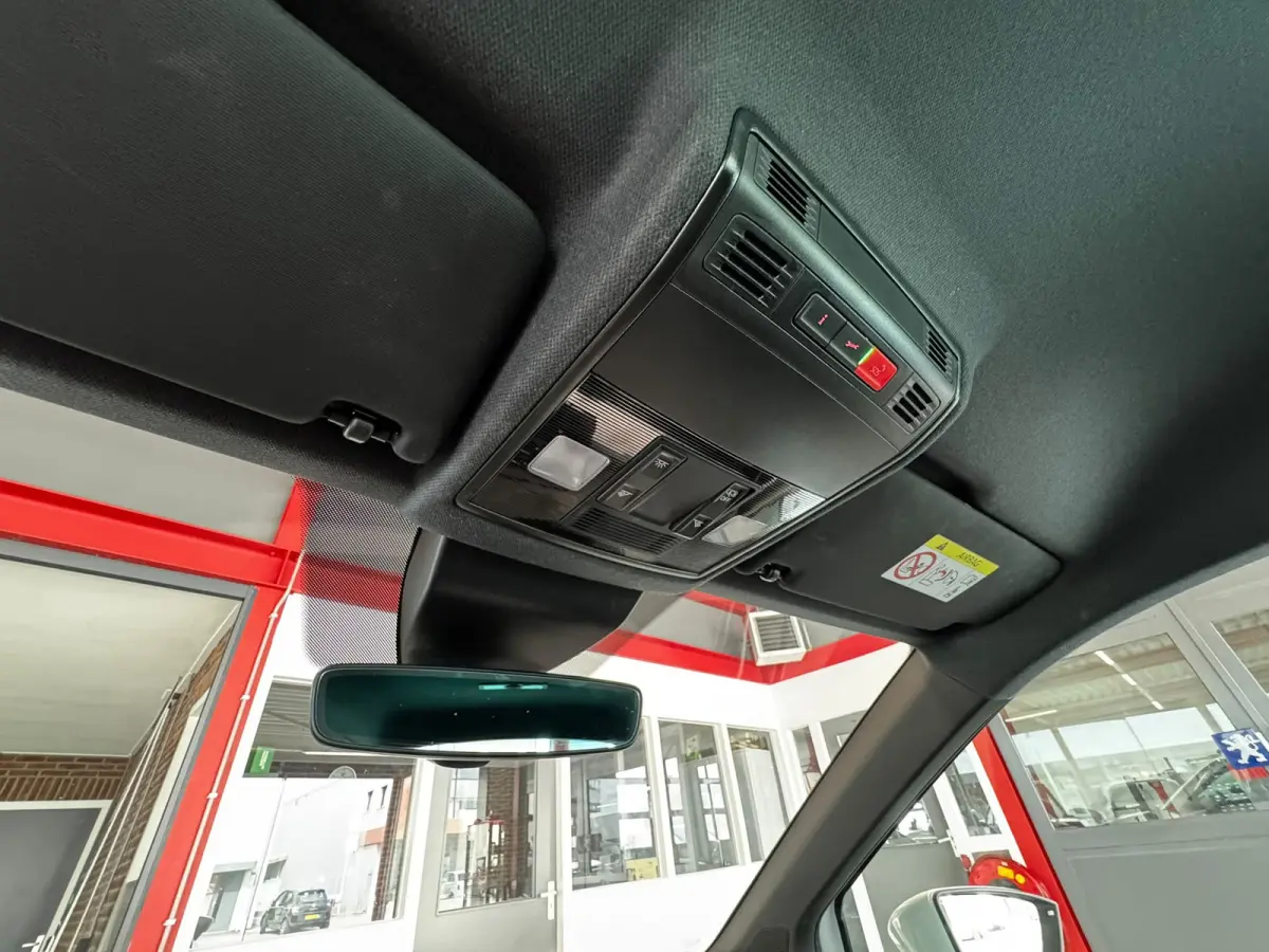 1.0 EcoTSI FR Anniversary*Camera*LED*18''*Keyless*Virtual Cockpit*