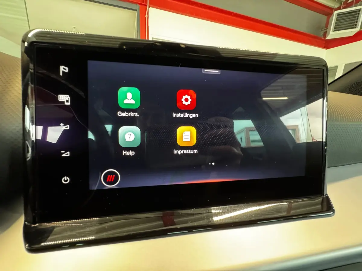 1.0 EcoTSI FR Anniversary*Camera*LED*18''*Keyless*Virtual Cockpit*