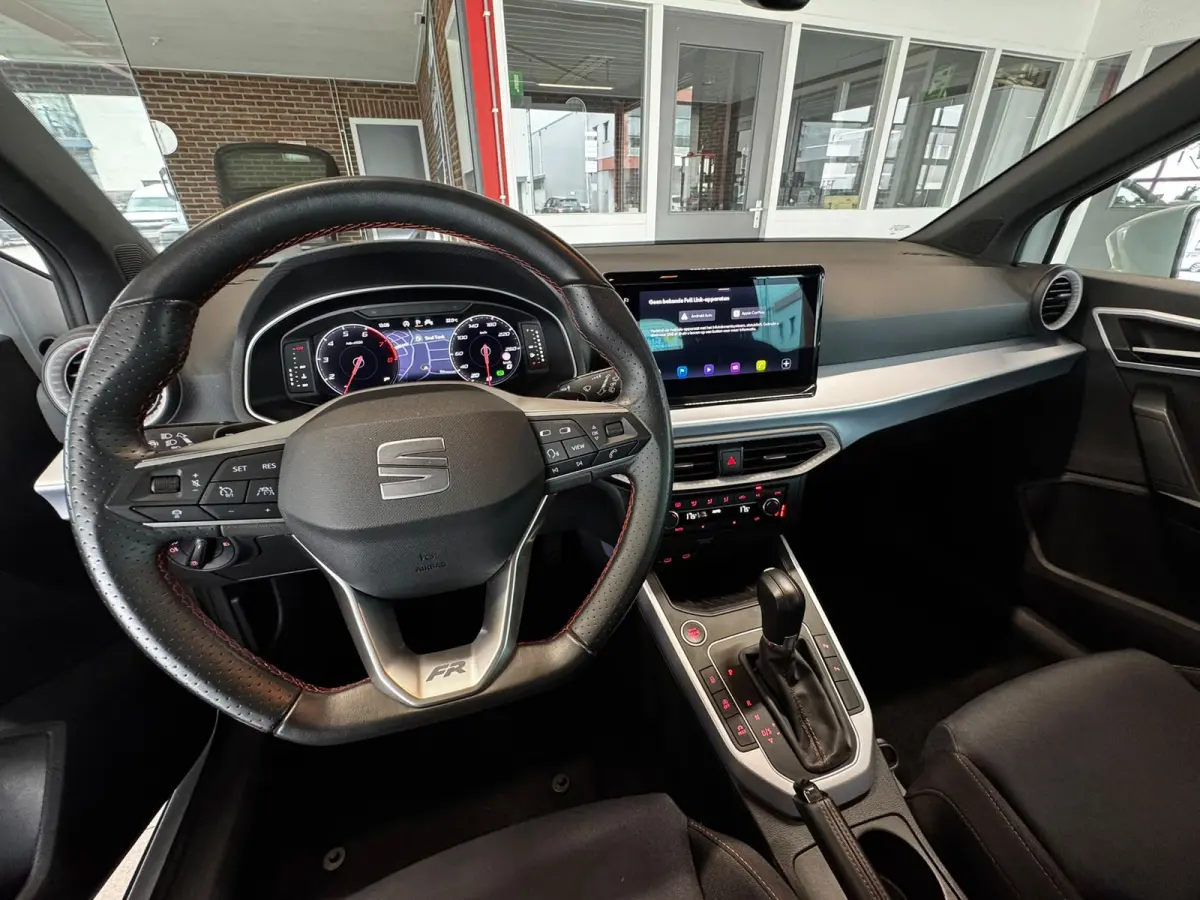 1.0 EcoTSI FR Anniversary*Camera*LED*18''*Keyless*Virtual Cockpit*