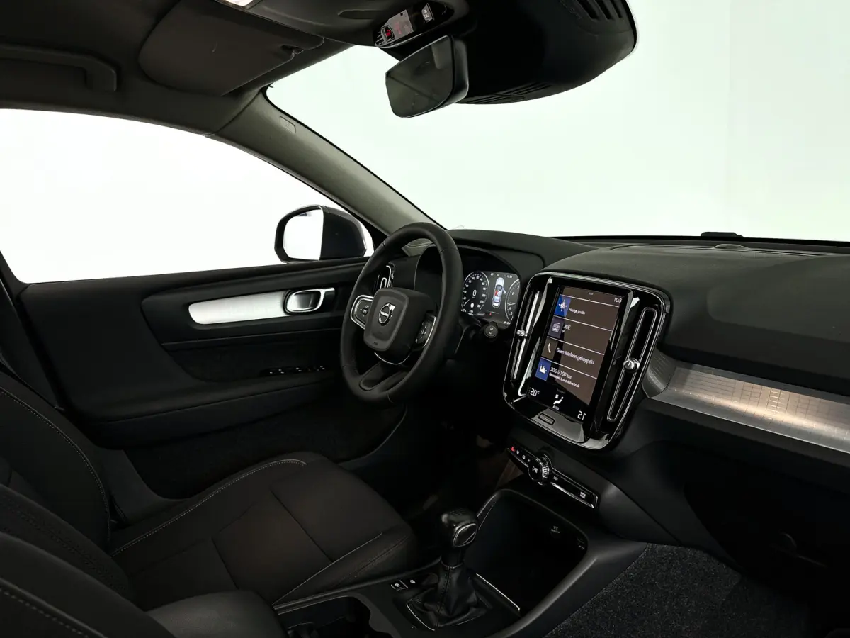 T2 Momentum Business | Parkeercamera | Cruise control