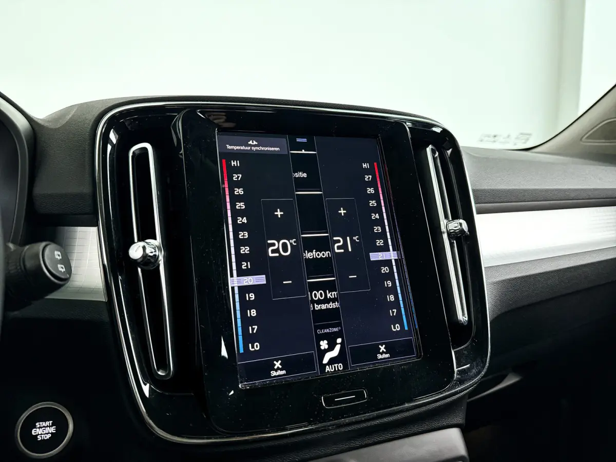 T2 Momentum Business | Parkeercamera | Cruise control