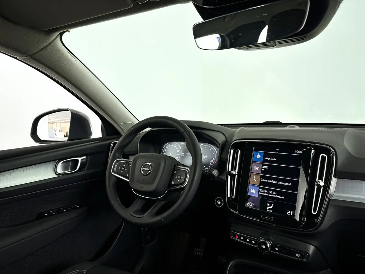 T2 Momentum Business | Parkeercamera | Cruise control