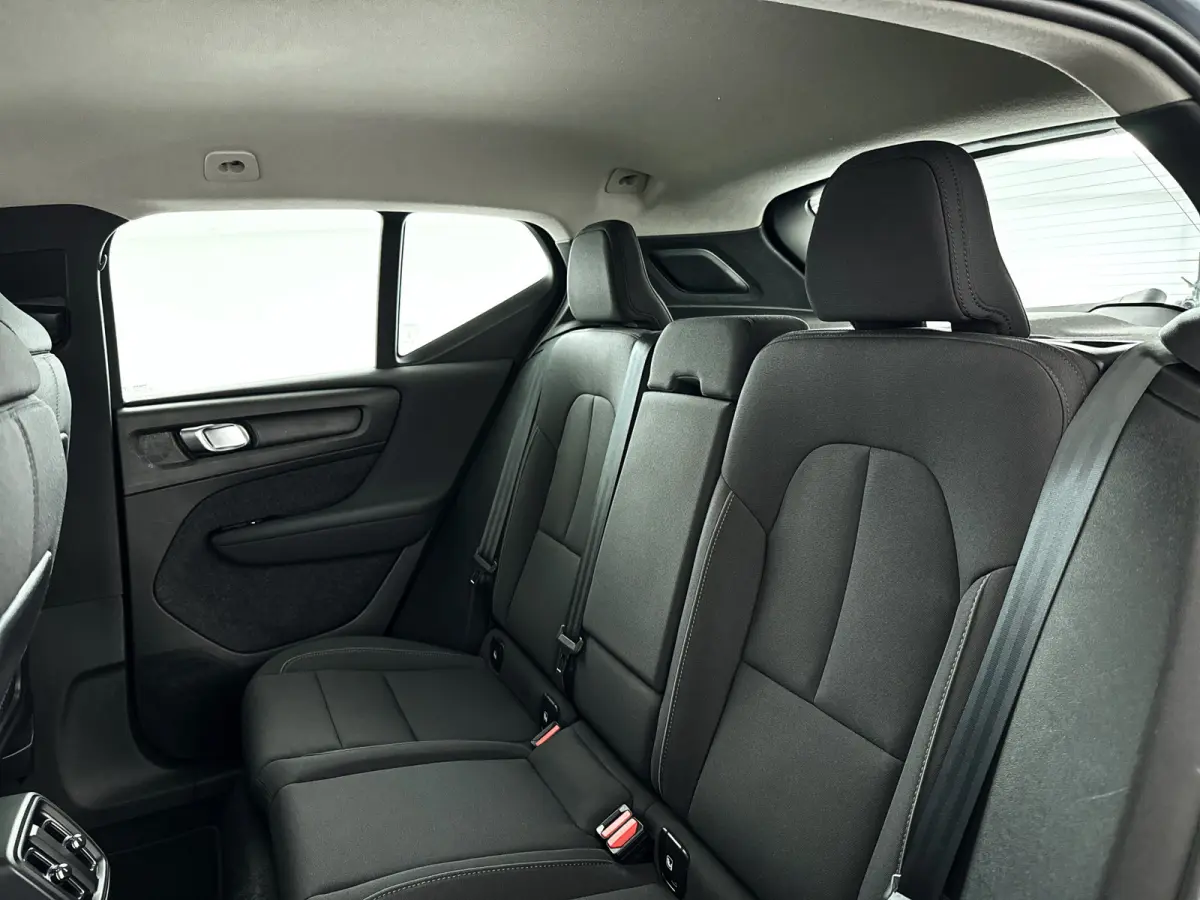T2 Momentum Business | Parkeercamera | Cruise control