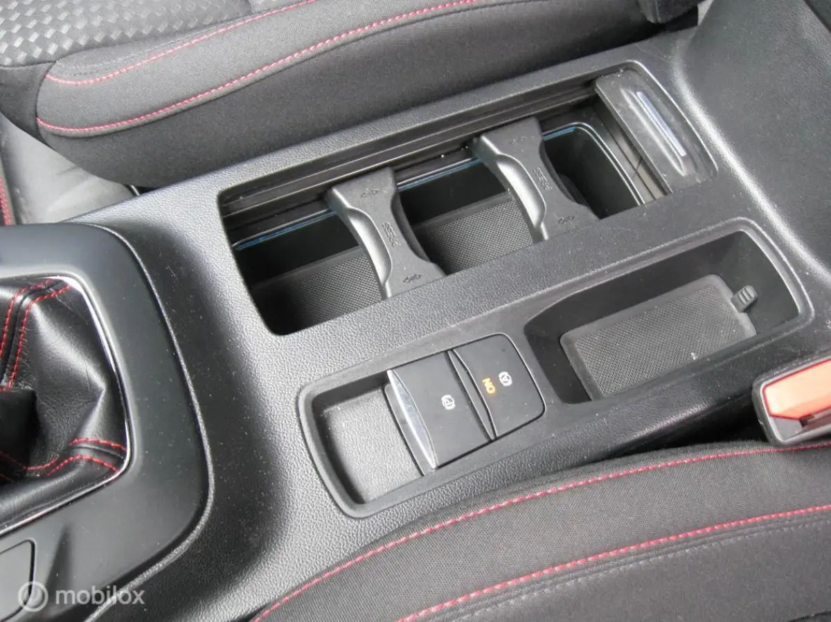 1.0 EcoBoost Hybrid ST Line X Business Full Options NL auto