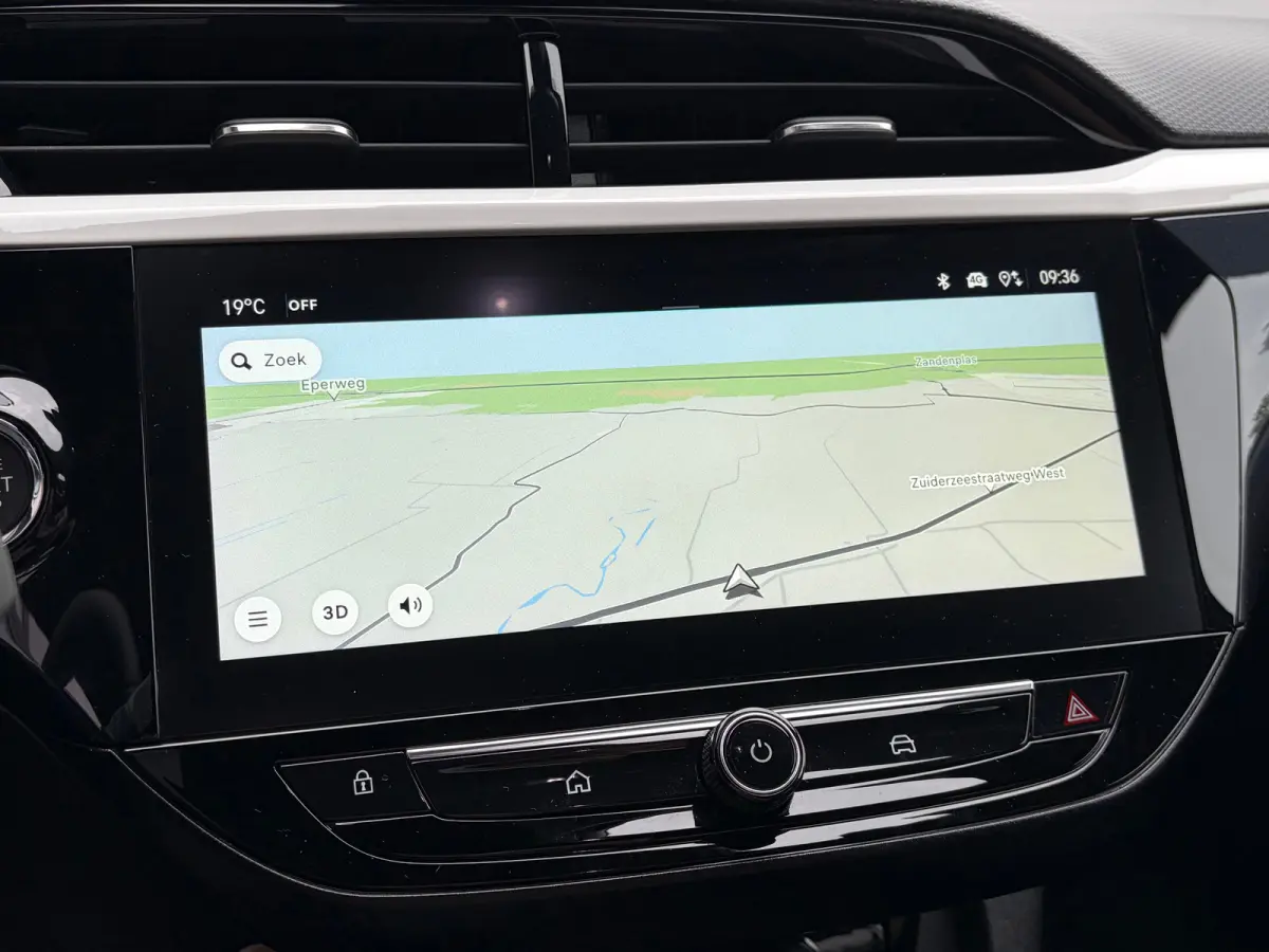 1.2 Turbo Hybrid 145 PK GS | DODEHOEK DETECTIE| DRAADLOZE TELEFOONLADER| KEYLESS ENTRY/START| NAVIGATIE + APPLE CARPLAY/ANDROID AUTO| CAMERA + PARKEERSENSOREN| 16" LM-VELGEN| DAB| ELEC. CLIM