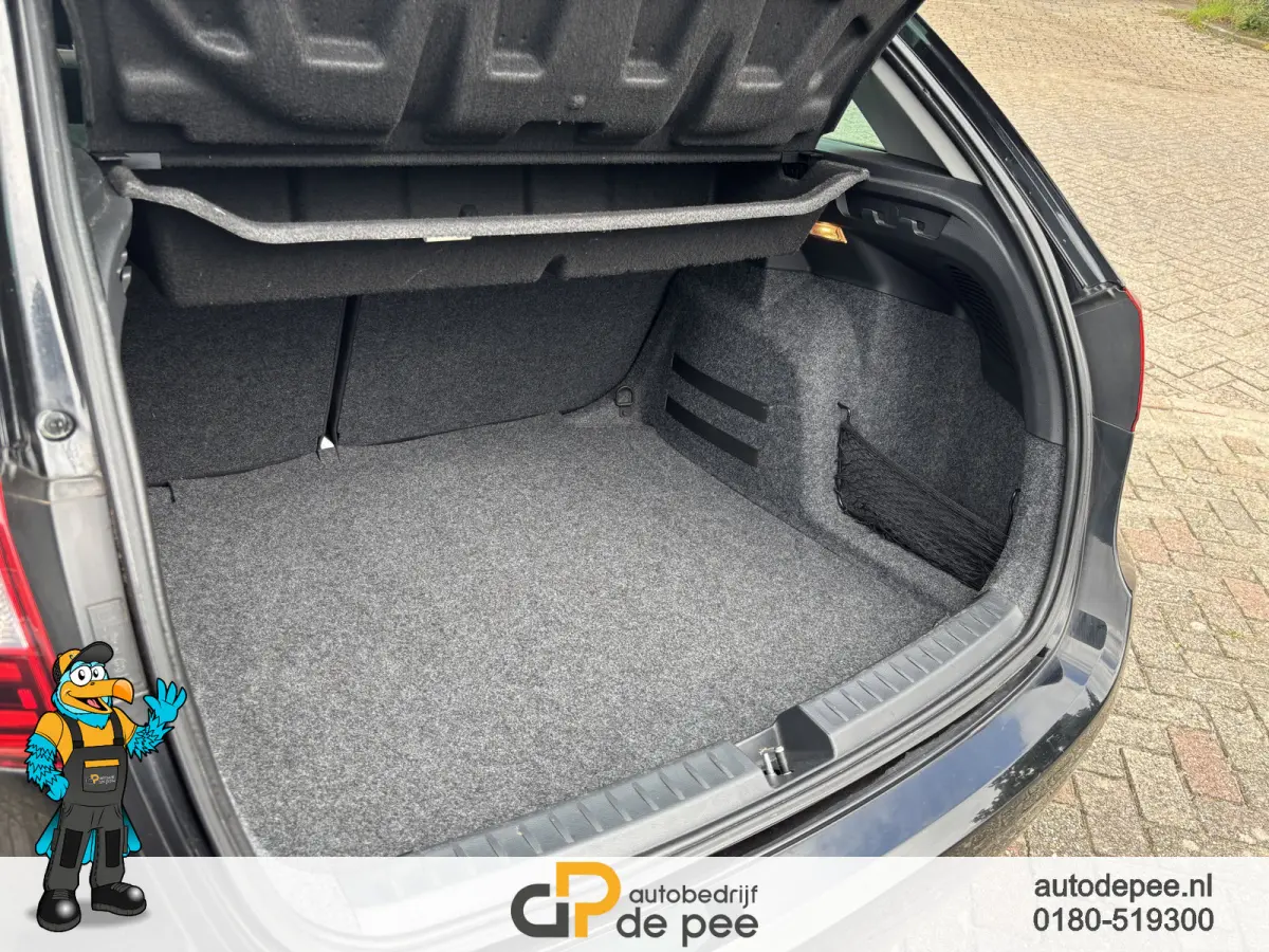 1.0 EcoTSI Style Connect GARANTIE/CARPLAY/SENS. V+A/CRUISE/CLIMA/STOELVERW./LICHTMETAAL rijklaarprijs!