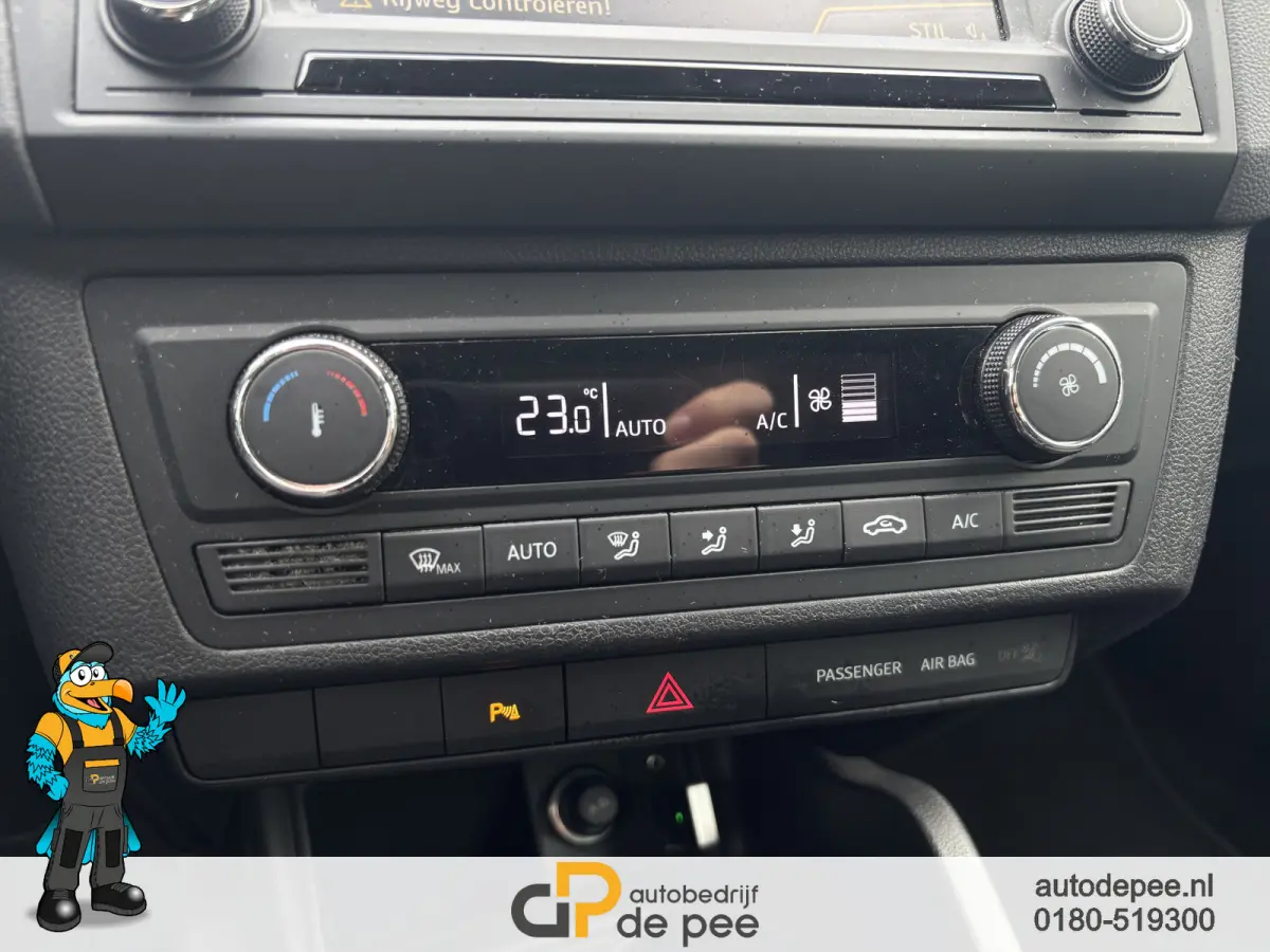 1.0 EcoTSI Style Connect GARANTIE/CARPLAY/SENS. V+A/CRUISE/CLIMA/STOELVERW./LICHTMETAAL rijklaarprijs!