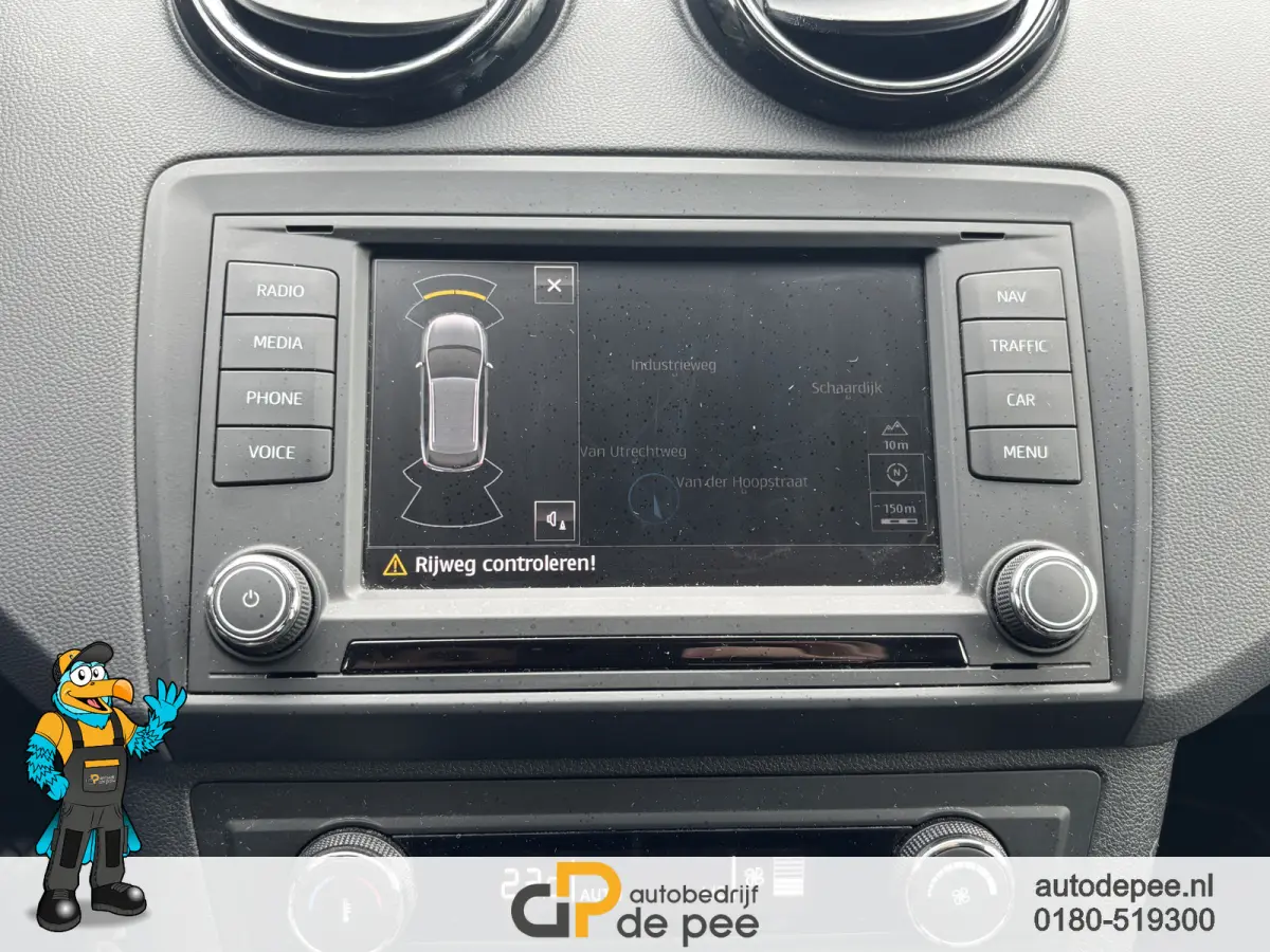 1.0 EcoTSI Style Connect GARANTIE/CARPLAY/SENS. V+A/CRUISE/CLIMA/STOELVERW./LICHTMETAAL rijklaarprijs!