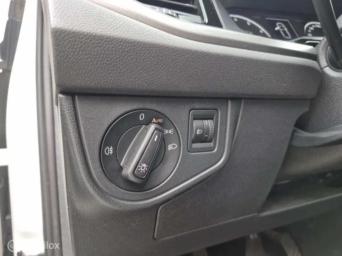 1.0 TSI Comfort Clima / Cruis / App Connect