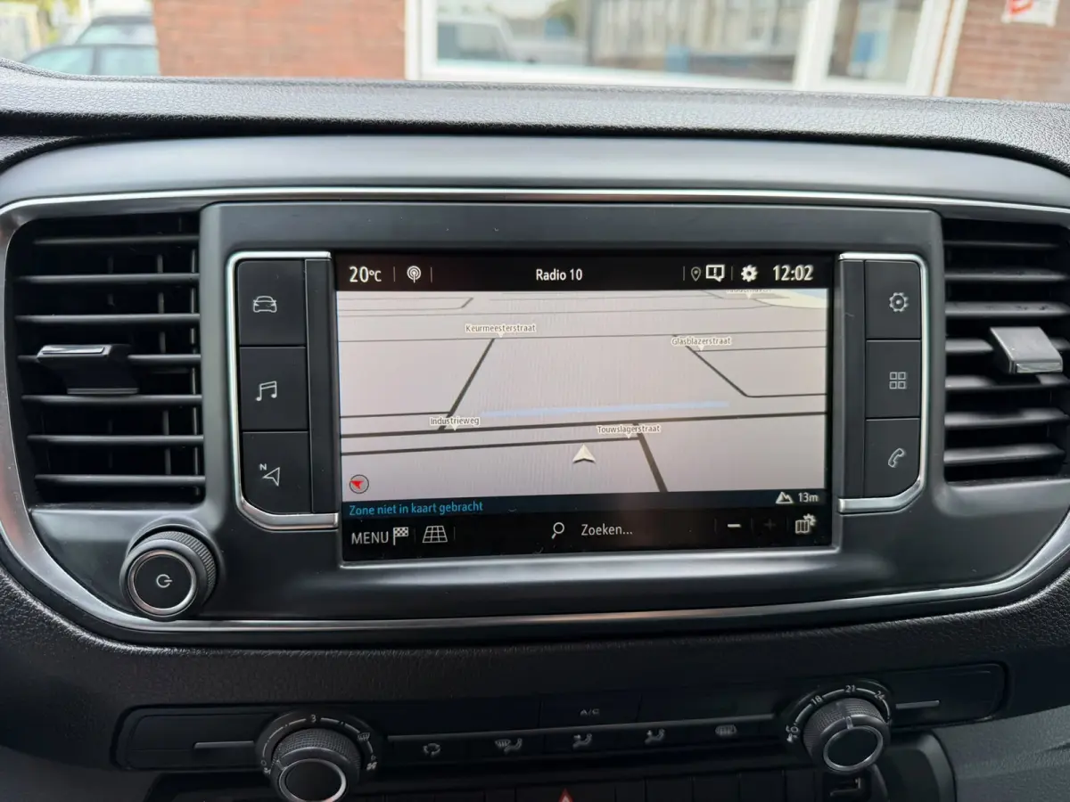 2.0 CDTI L3H1 Edition / Trekhaak / App connect / Camera / Laadruimte inrichting