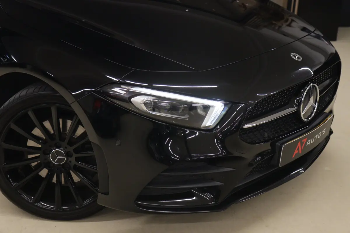250 e Premium Plus AMG NIGHT PAKKET PANO/BLACKSTYLE/CARPLAY/CAM/BOMVOL