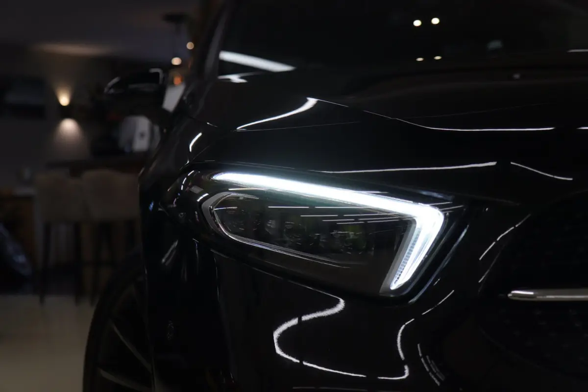 250 e Premium Plus AMG NIGHT PAKKET PANO/BLACKSTYLE/CARPLAY/CAM/BOMVOL