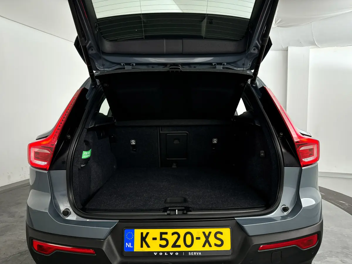 T2 Business Pro | Parkeercamera | Stoel- en Stuurverwarming | Cruise control | Navigatie