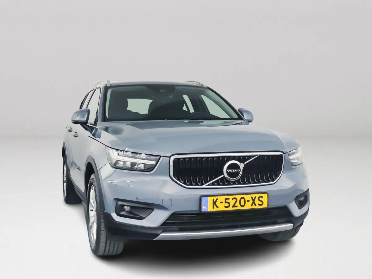 T2 Business Pro | Parkeercamera | Stoel- en Stuurverwarming | Cruise control | Navigatie