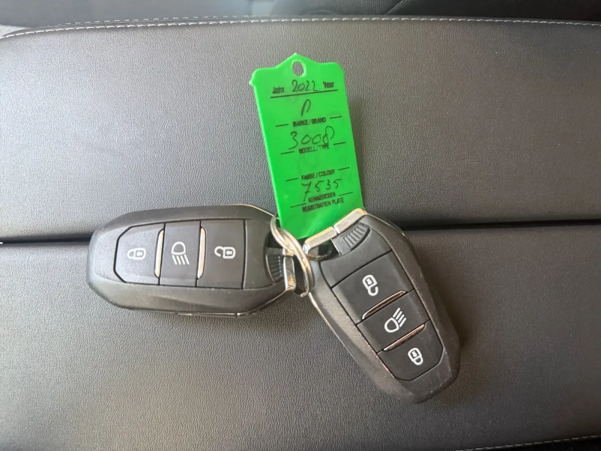 1.2 PureTech Active Pack Business- Nap 69dkm, Carplay, Android Auto, Camera, Keyless