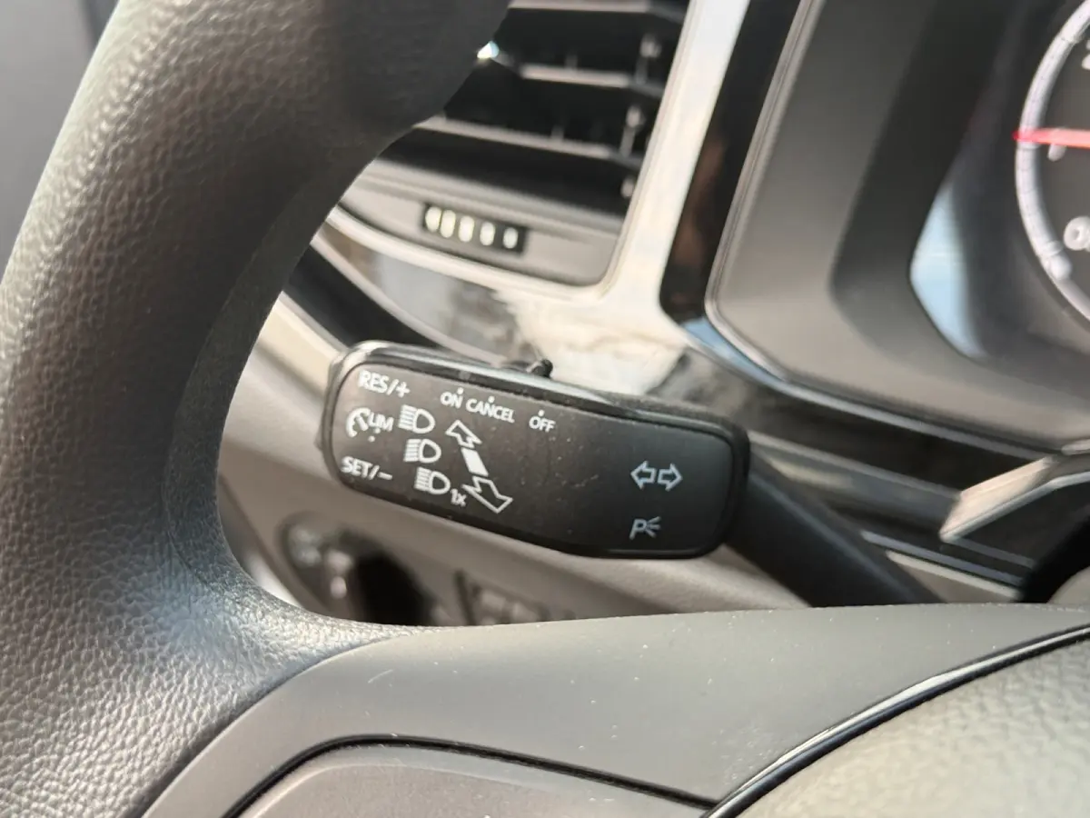 1.0 TSI Highline Aut- Nap 67dkm, Carplay, Android Auto, Led, Stoelverwarming, Privacy Glass