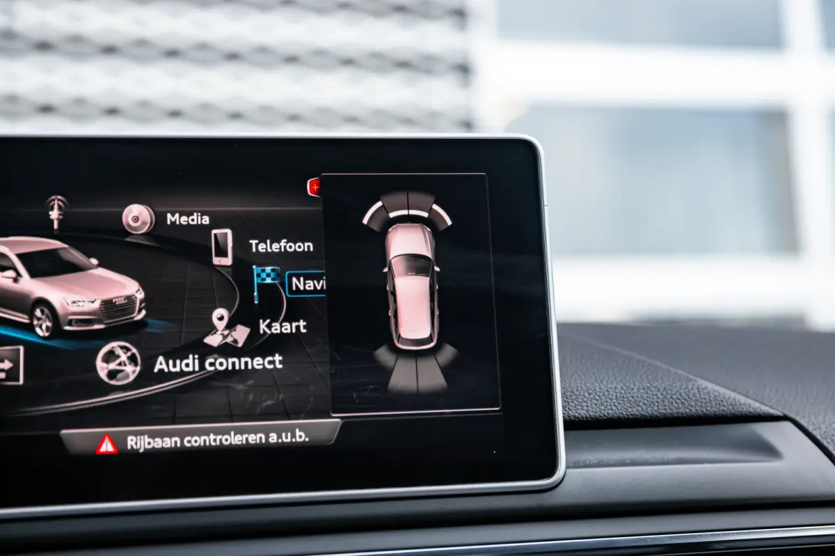 2.0 TFSI MHEV Sport S line black edition | Trekhaak | Sensoren voor + achter | | Alarm klasse 3 | Extra getint glas | LED achterlichten