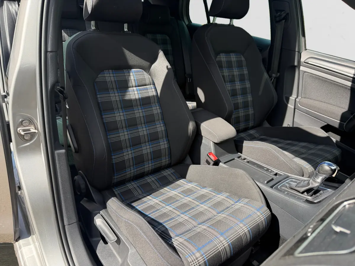 1.4 TSI 204pk GTE Aut- Panoramadak, Xenon Led, Dealer Onderhouden, Privacy Glass