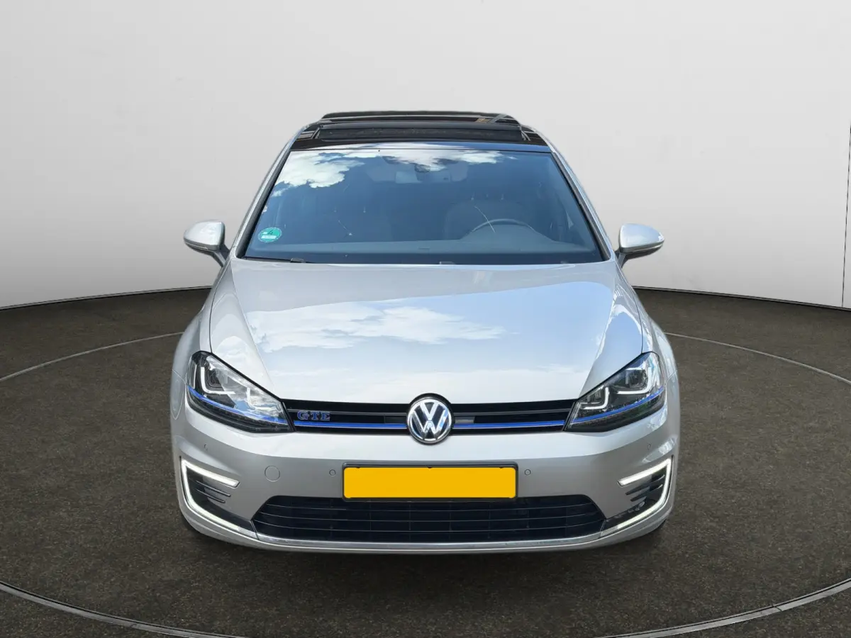 1.4 TSI 204pk GTE Aut- Panoramadak, Xenon Led, Dealer Onderhouden, Privacy Glass