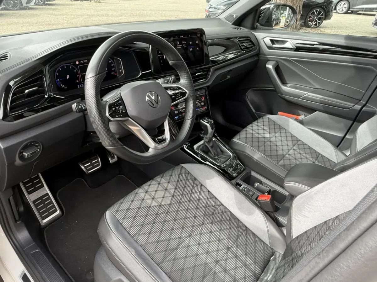 1.5 TSI R-Line panodak Beats audio