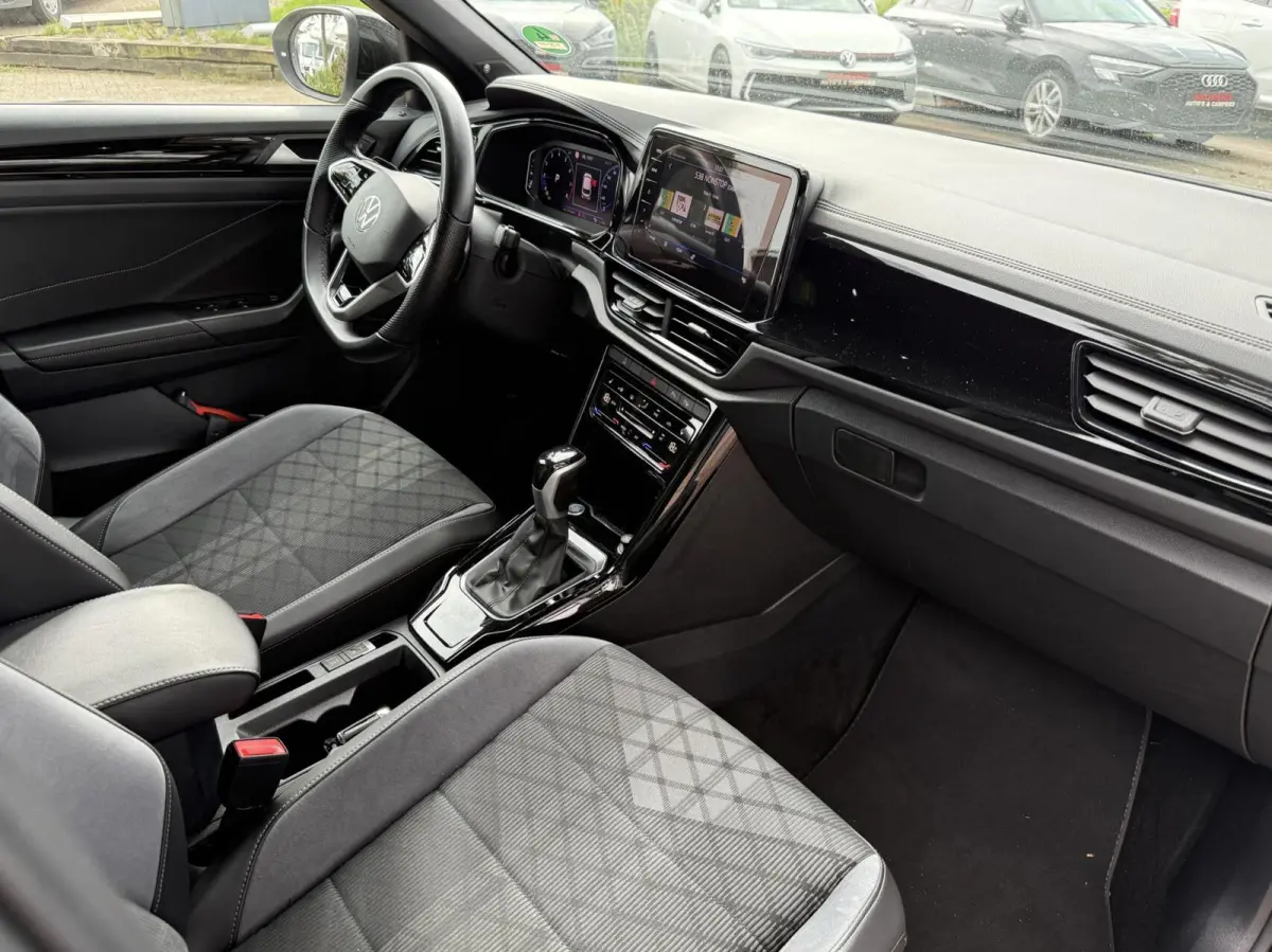 1.5 TSI R-Line panodak Beats audio