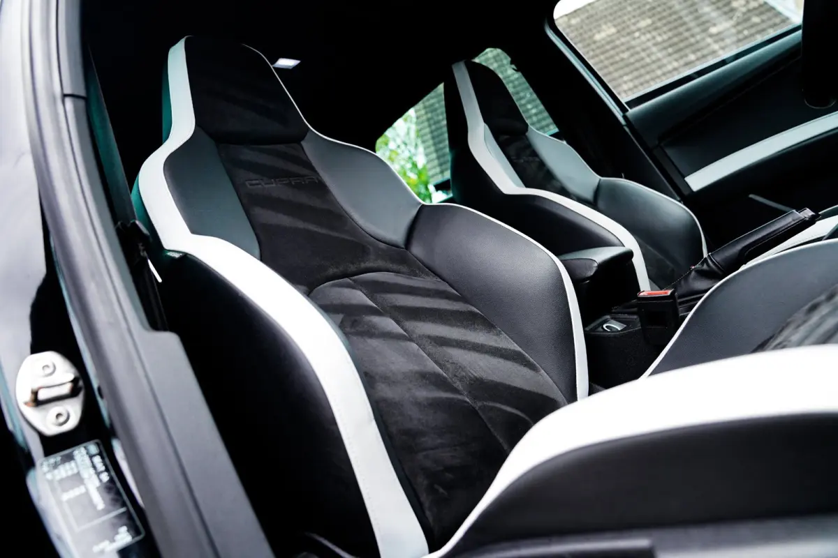 2.0 TSI Cupra 280 | Stoelverwarming | Panorama dak | Alcantara sportstoelen | Seat Sound | Bluetooth