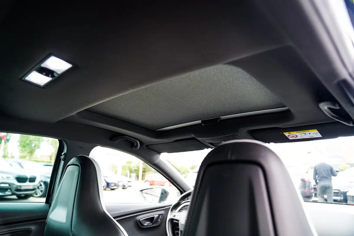 2.0 TSI Cupra 280 | Stoelverwarming | Panorama dak | Alcantara sportstoelen | Seat Sound | Bluetooth