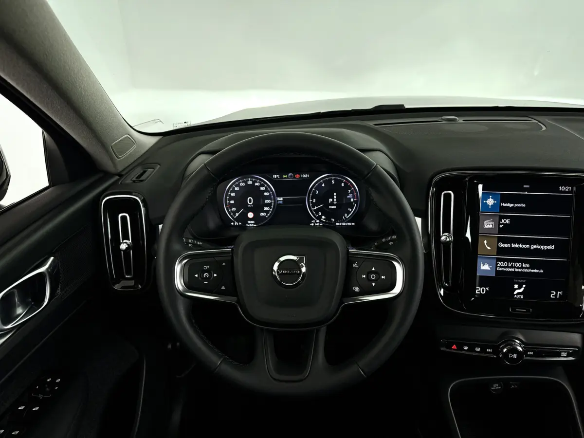 T4 Inscription Expression | SOH 89% | Parkeercamera | Cruise control | Navigatie | Trekhaak