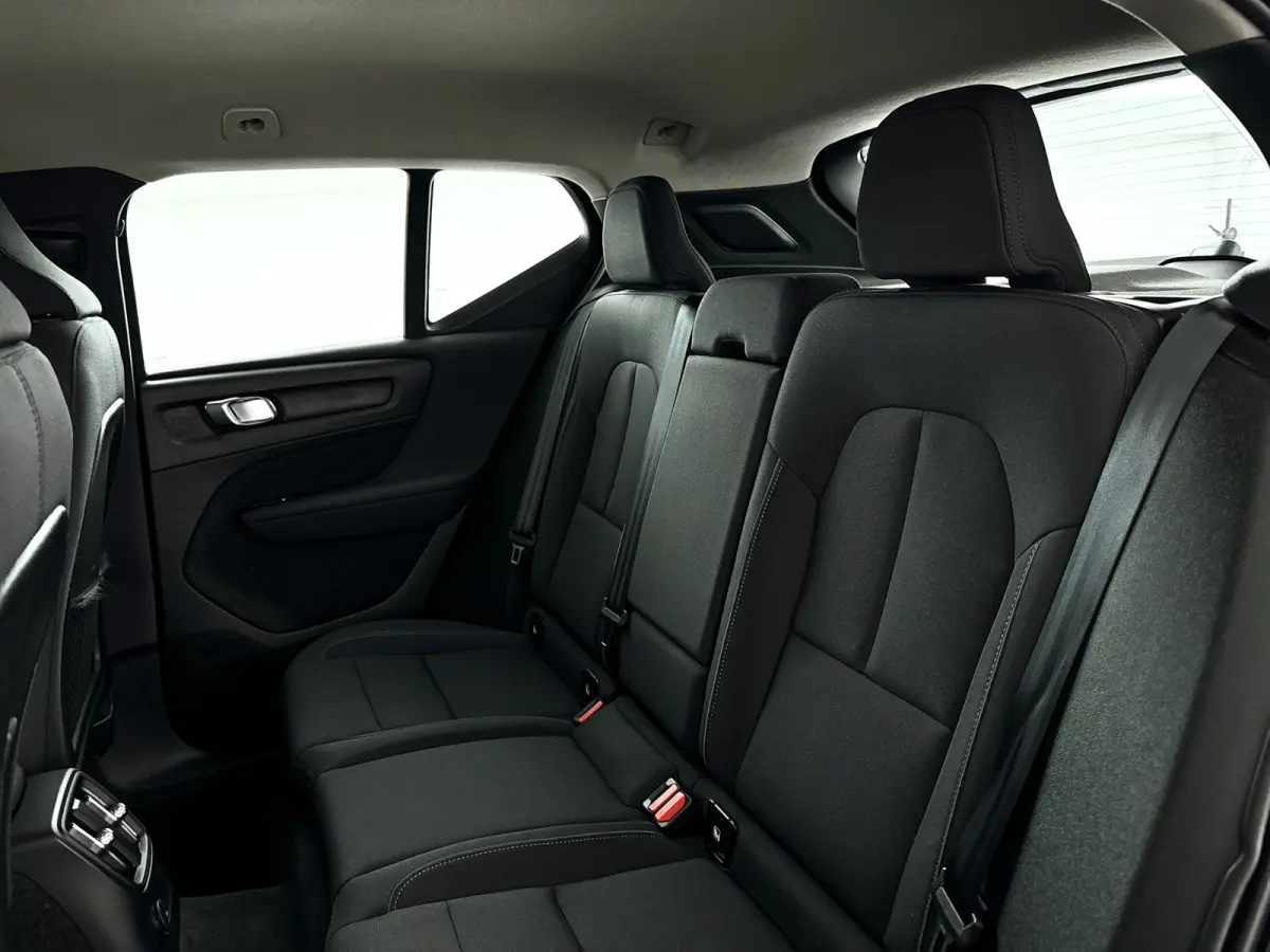 T4 Inscription Expression | SOH 89% | Parkeercamera | Cruise control | Navigatie | Trekhaak