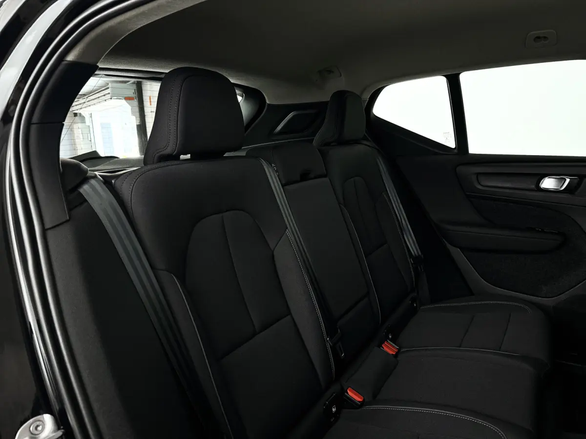 T4 Inscription Expression | SOH 89% | Parkeercamera | Cruise control | Navigatie | Trekhaak